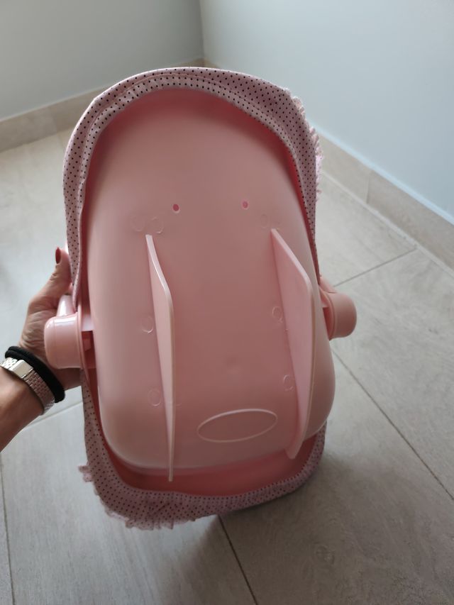 Cuco para muñecas La Niña