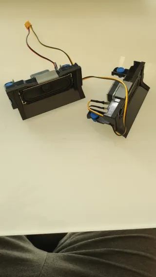 Despiece TV Samsung UE32J4000AWXXC