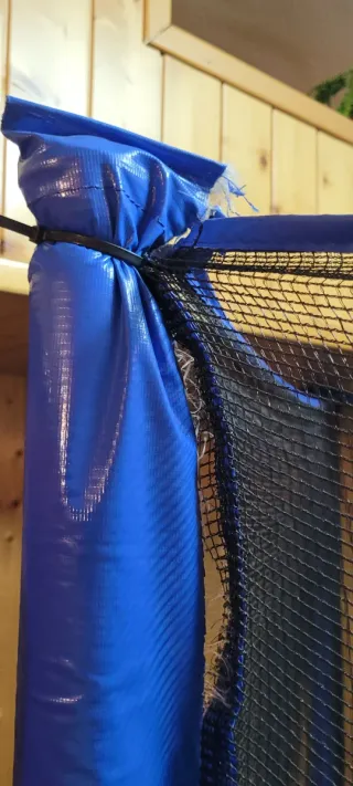 Cama elástica redonda 2,4m de diámetro.