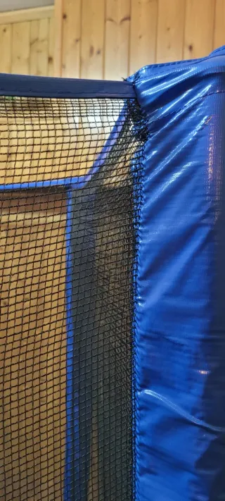 Cama elástica redonda 2,4m de diámetro.