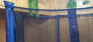 Cama elástica redonda 2,4m de diámetro.