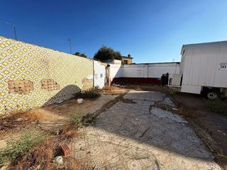 Terreno en venta en Gines