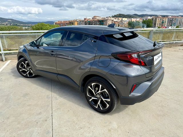 Toyota C-HR 2021
