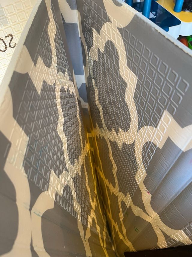 Colchoneta infantil plegable para suelo