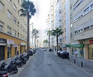 Piso en venta en La Paz - Segunda Aguada - Loreto en Cádiz