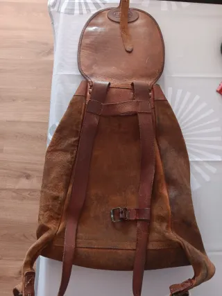 Mochila de piel para caza