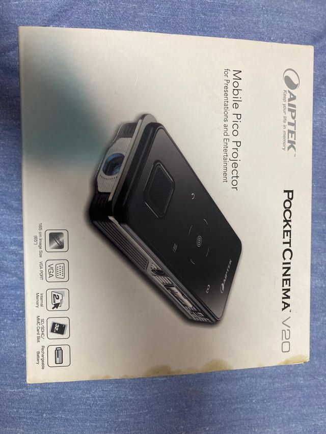 Mini proyector AIPTEK Pocket Cinema V-20