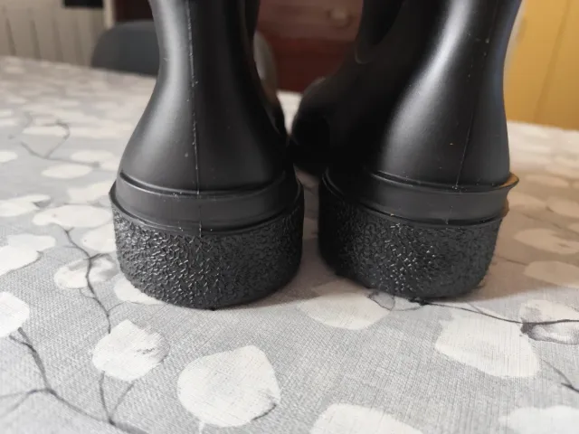 Botas Dunlop Seguridad Talla 42 Nuevas.2,33 kgs.