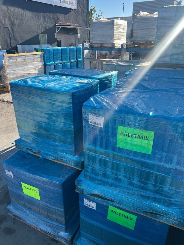 Liquidación Palet completo Azulejos Mixtos