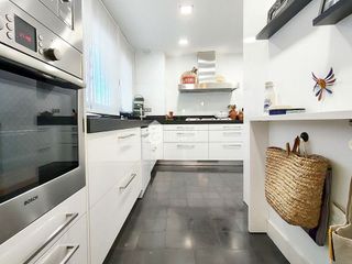 Piso en venta en Eixample Nord – La Devesa en Girona