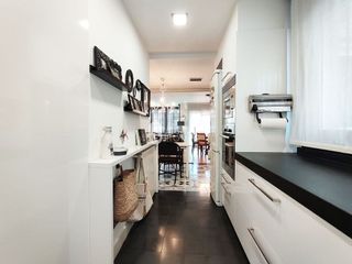 Piso en venta en Eixample Nord – La Devesa en Girona