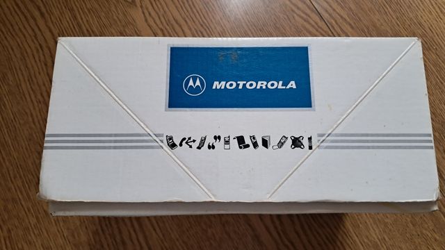 Cellulare Motorola D460