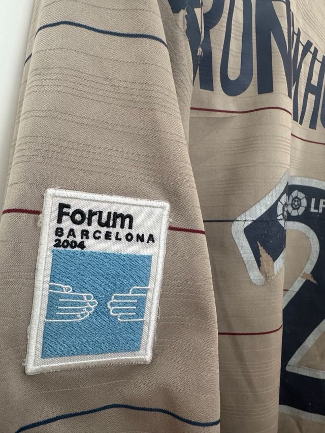 Camiseta Van Bronckhorst Osasuna-Barça 2003