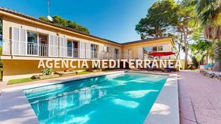 Chalet en venta en Picassent