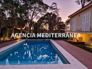 Chalet en venta en Picassent