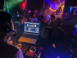 DJ Profesional Alicante 25+ años exp Boda Evento