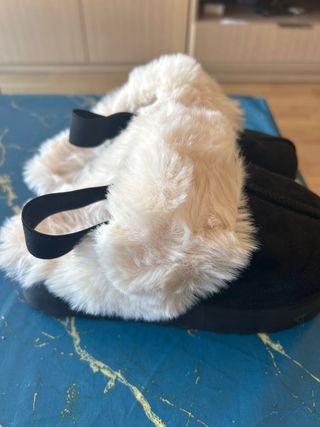 Zapatos imitación UGG talla 36 con plataforma