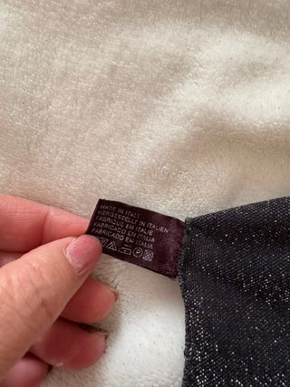 Sciarpa elegante con ricami