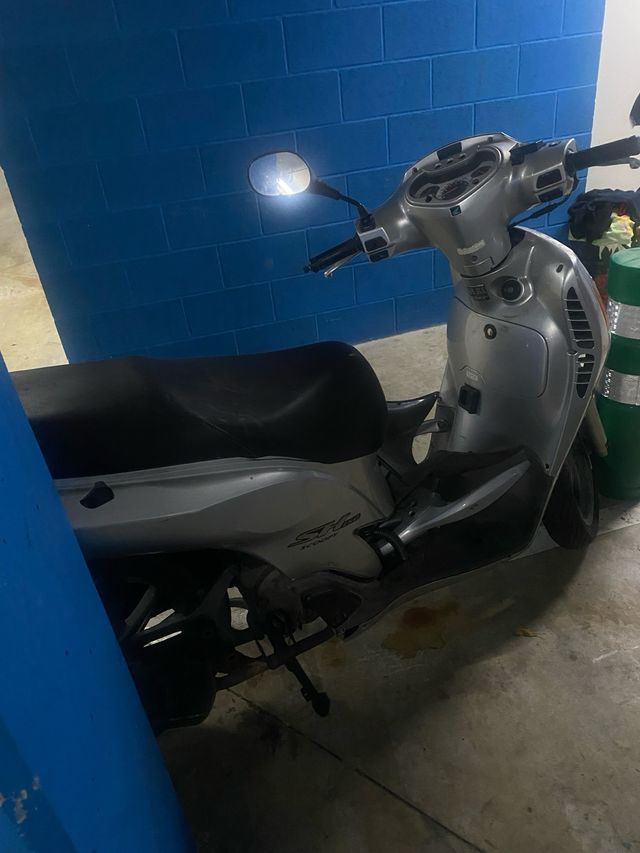 Honda SH 150 Carburación con papeles