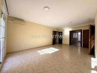 Piso en venta en La Línea de la Concepción ciudad en Línea de la Concepción (La)