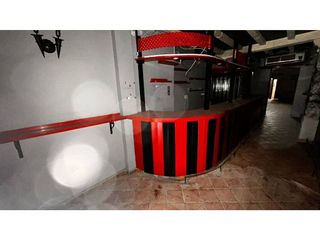 Local comercial en venta en Almansa