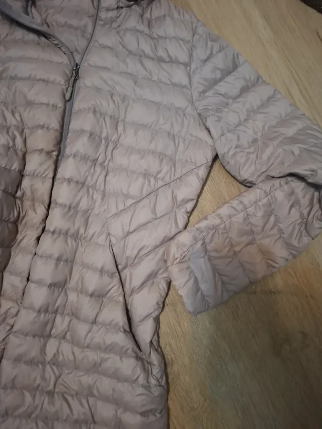 Chaqueta acolchada con capucha