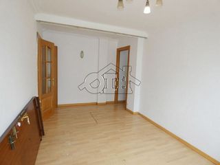 Piso en venta en Ciudad 70 en Coslada