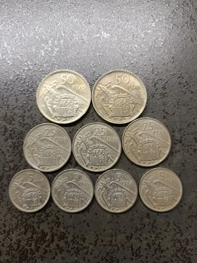9 Monedas Franco 50, 25 y 5 Pesetas 1957