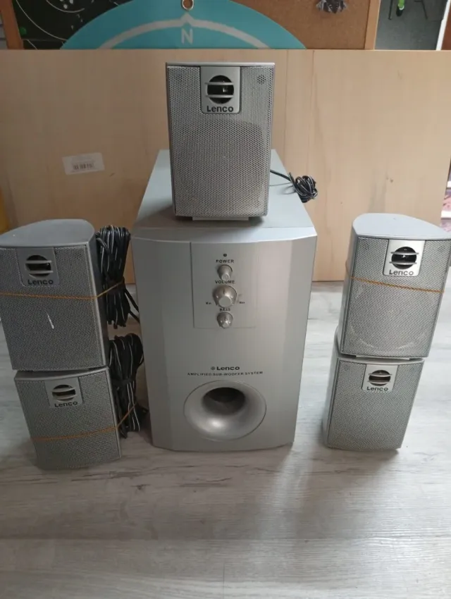 Sistema de Sonido Lenco Amplificado Subwoofer