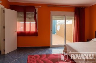 Casa en venta en El Mercado en Manises