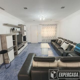 Casa en venta en El Mercado en Manises