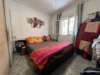 Chalet en venta en Urbanizaciones en Llíria