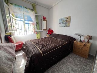 Chalet en venta en Urbanizaciones en Llíria