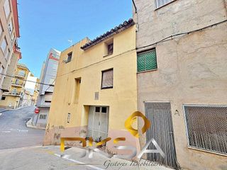 Chalet en venta en Alcora, l´