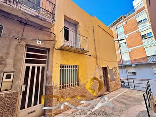 Chalet en venta en Alcora, l´