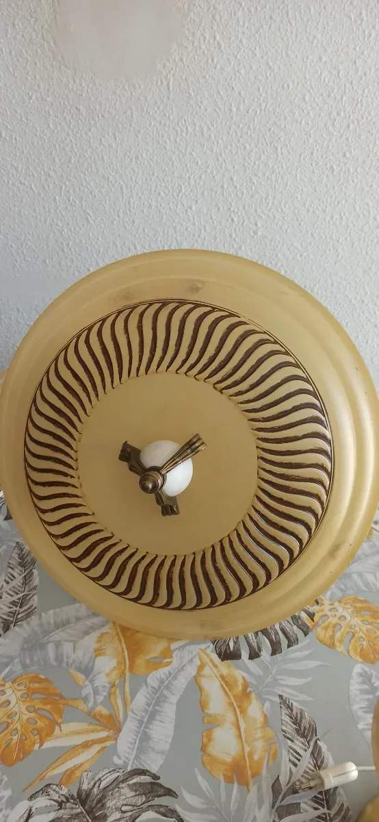 Conjunto lámparas dormitorio beige y dorado