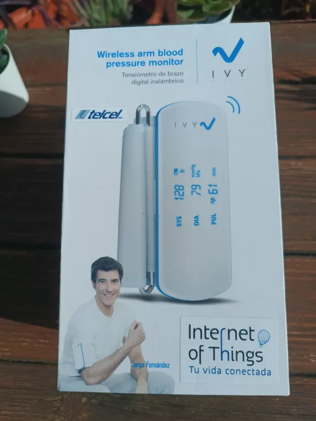 Tensiómetro de brazo inalámbrico IVY
