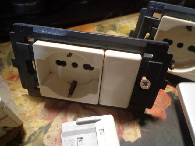 Accessori elettrici vari Gewiss Vimar