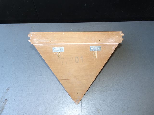 Ménsula / Repisa / Peana de madera