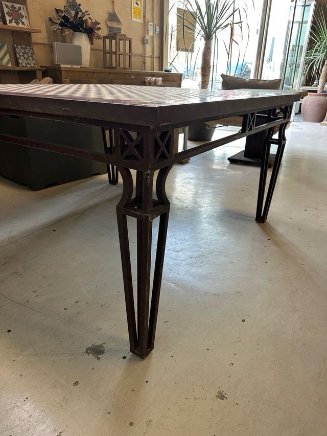 Mesa Mosaico Artesanal Hierro Rojo Blanco