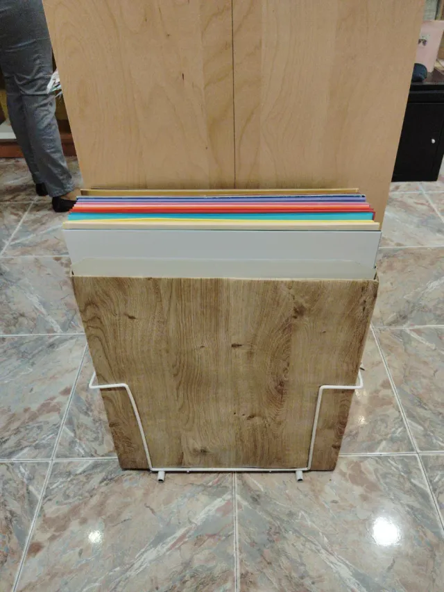 Expositor para cartulinas y papeles