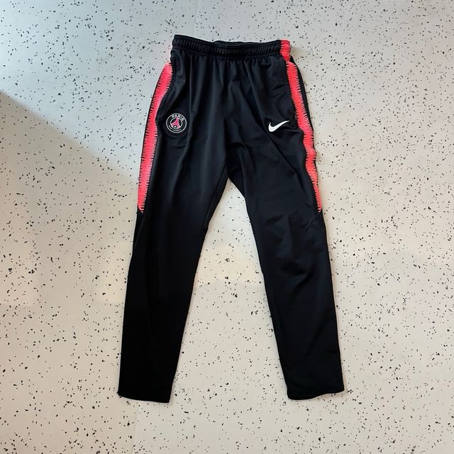 PSG Chándal Nike Negro Rosa Talla L Niño