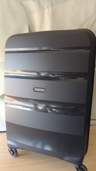 Maleta American Tourister Negra 60x45