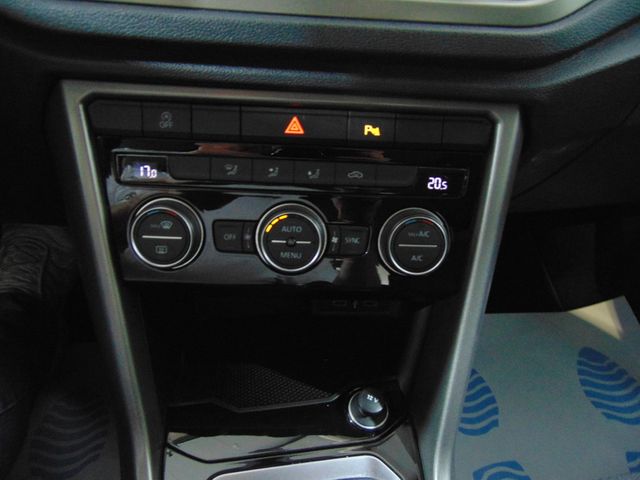 Volkswagen T-Roc 2.0 TDI ADVANCE 150 CV. 2021