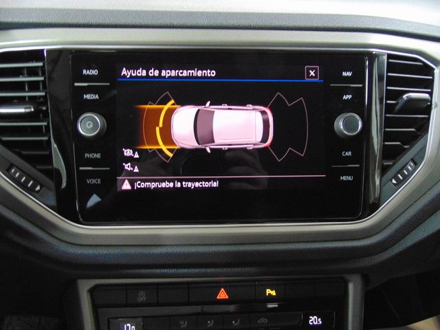 Volkswagen T-Roc 2.0 TDI ADVANCE 150 CV. 2021