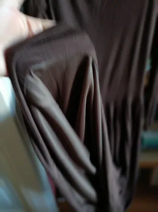 Abito marrone a palloncino