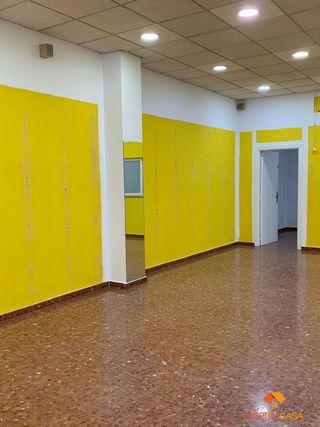 Local comercial en alquiler en Almendralejo