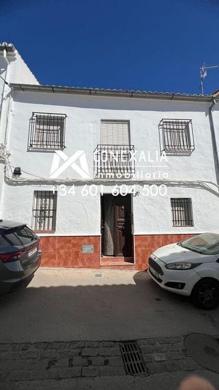 Casa en venta en Olvera