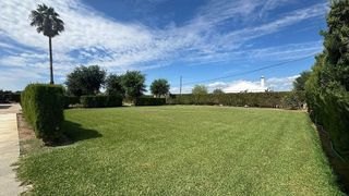 Chalet en venta en Carmona