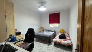 Chalet en venta en Carmona